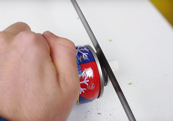  Lata de aerosol