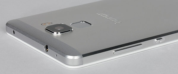  Trasero de smartphone