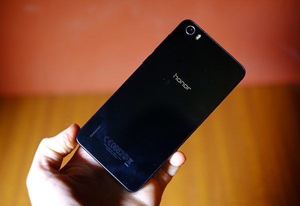  La forma aerodinámica del smartphone.