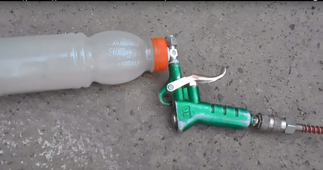  Botella de plastico