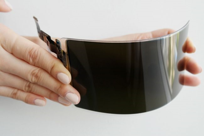  Schermo OLED flessibile