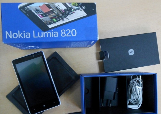  Seçenekler Nokia Lumia 820