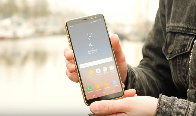  Smartphone en mano