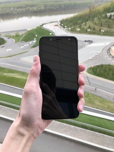  Pannello frontale dello smartphone