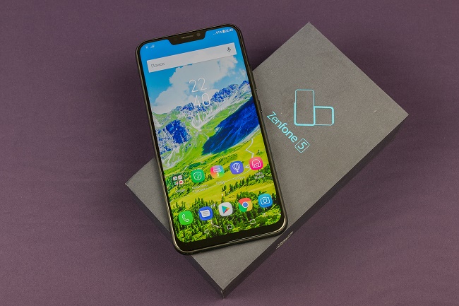  Zenfone 5 con confezione