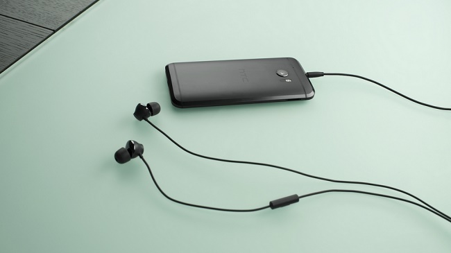  Telefon mit Kopfhörer